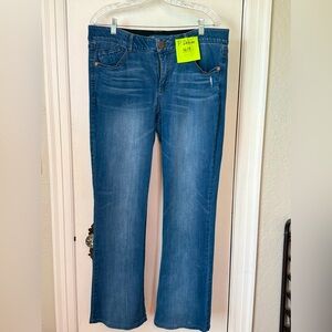 Democracy Women's Classic Boot Cut Jeans